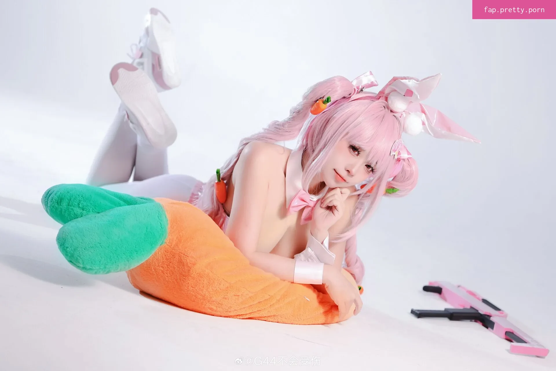 g44gallery - Photo #32