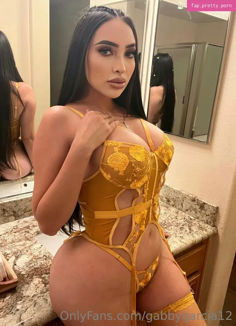 gabbygarcia_ - Photo #03