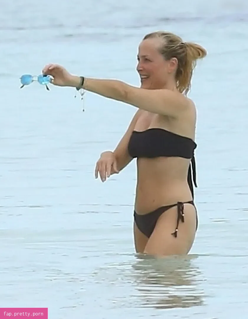 Gillian Anderson - Photo #71