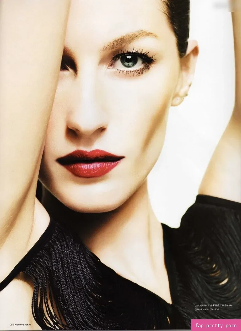 Gisele Bündchen - Photo #35