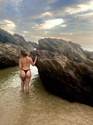 Gabi Camargo