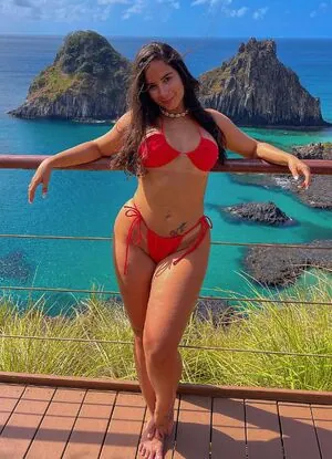 Gabi Carvalho