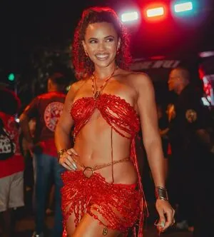 Giovana Cordeiro