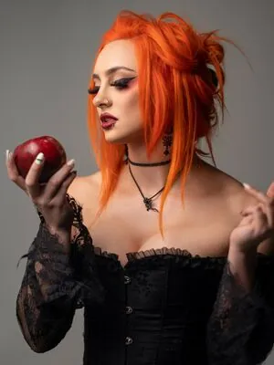 GiGi Dolan