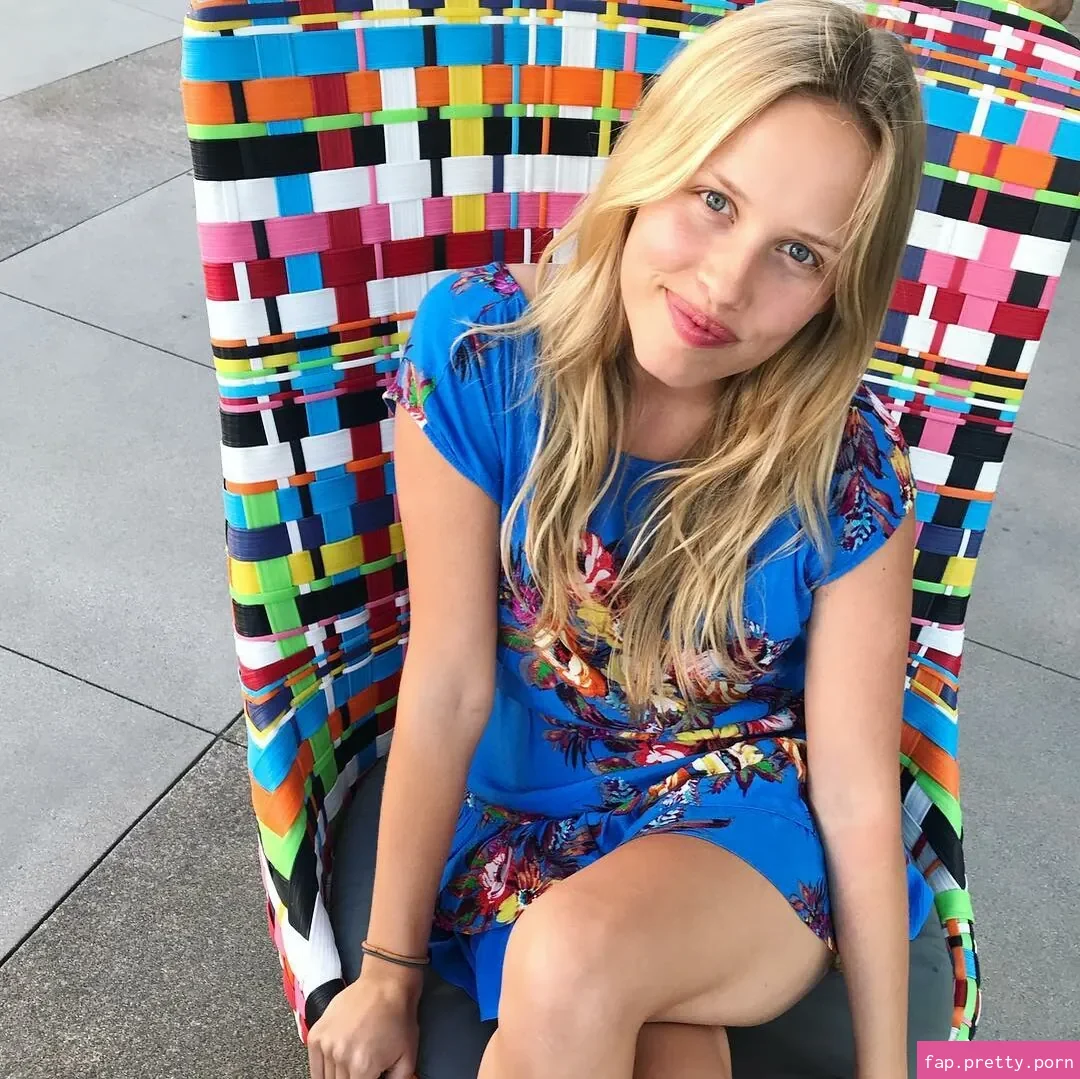 Gracie Dzienny - Photo #21