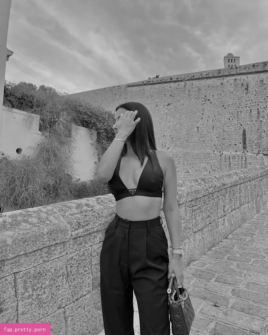 Gizem Emre - Photo #15