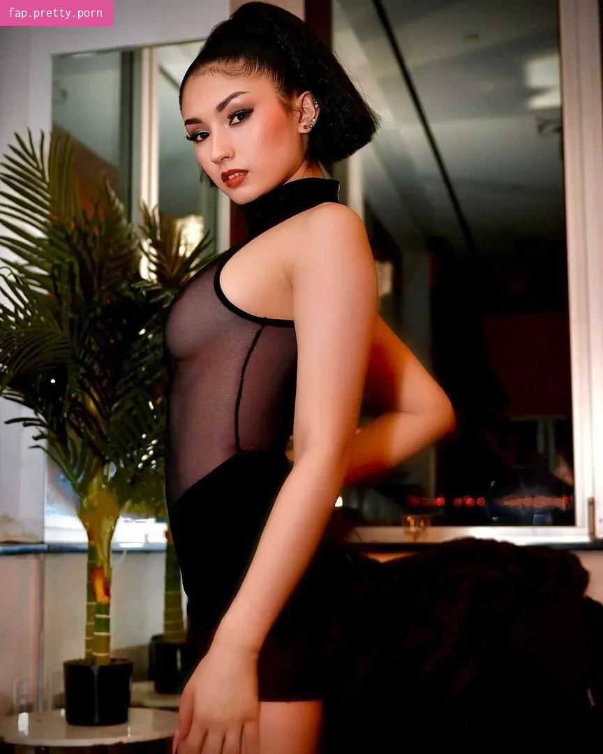 Gianna Fung - Photo #41
