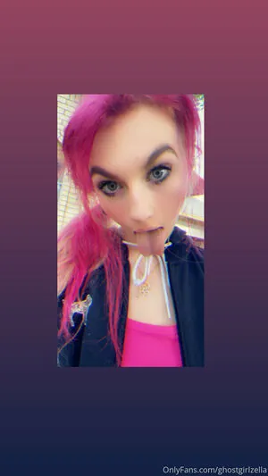 ghostgirlholliestar