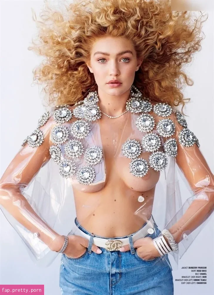 Gigi Hadid - Photo #23