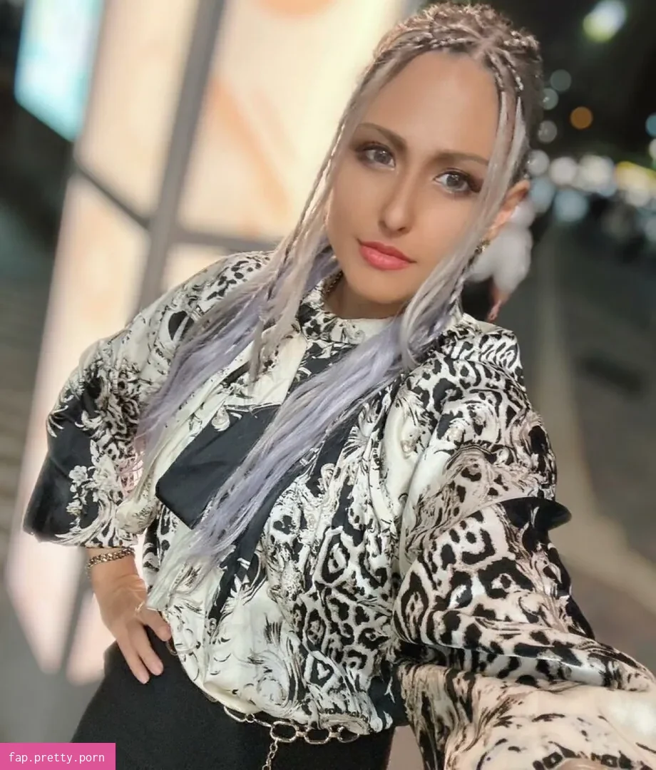 Giulia - Photo #14