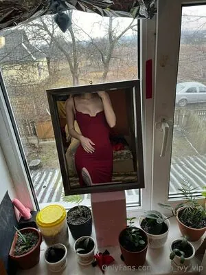 goth_ivy_vip