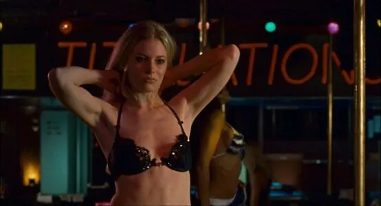 Gillian Jacobs