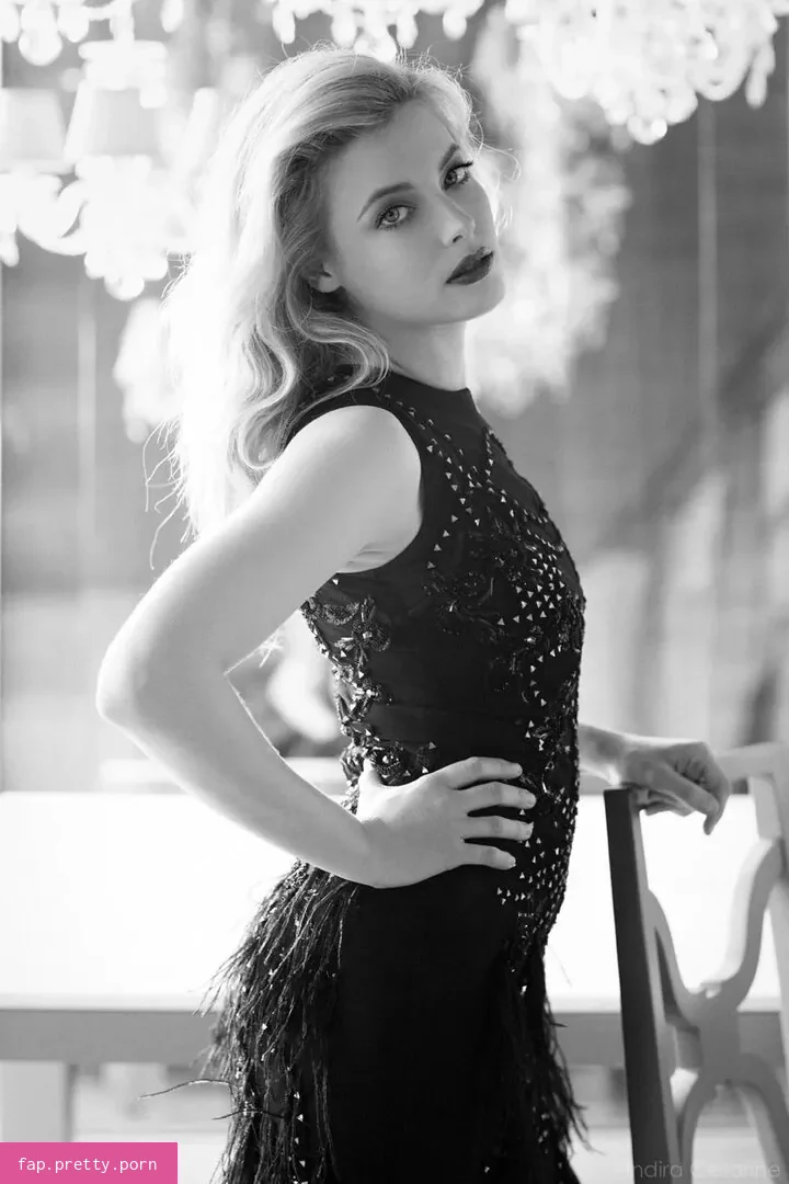 Gillian Jacobs - Photo #44