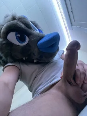 glitchyfur