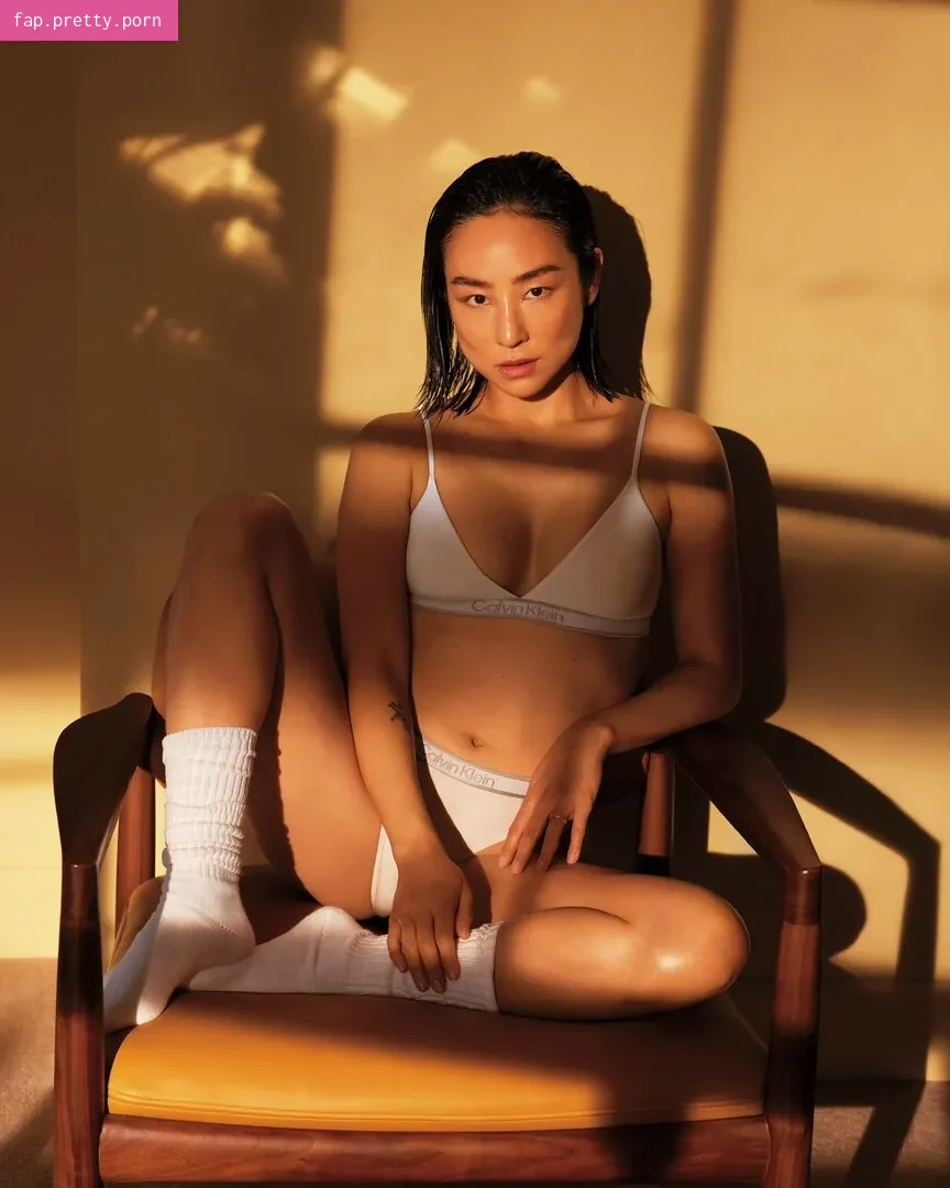 Greta Lee - Photo #07