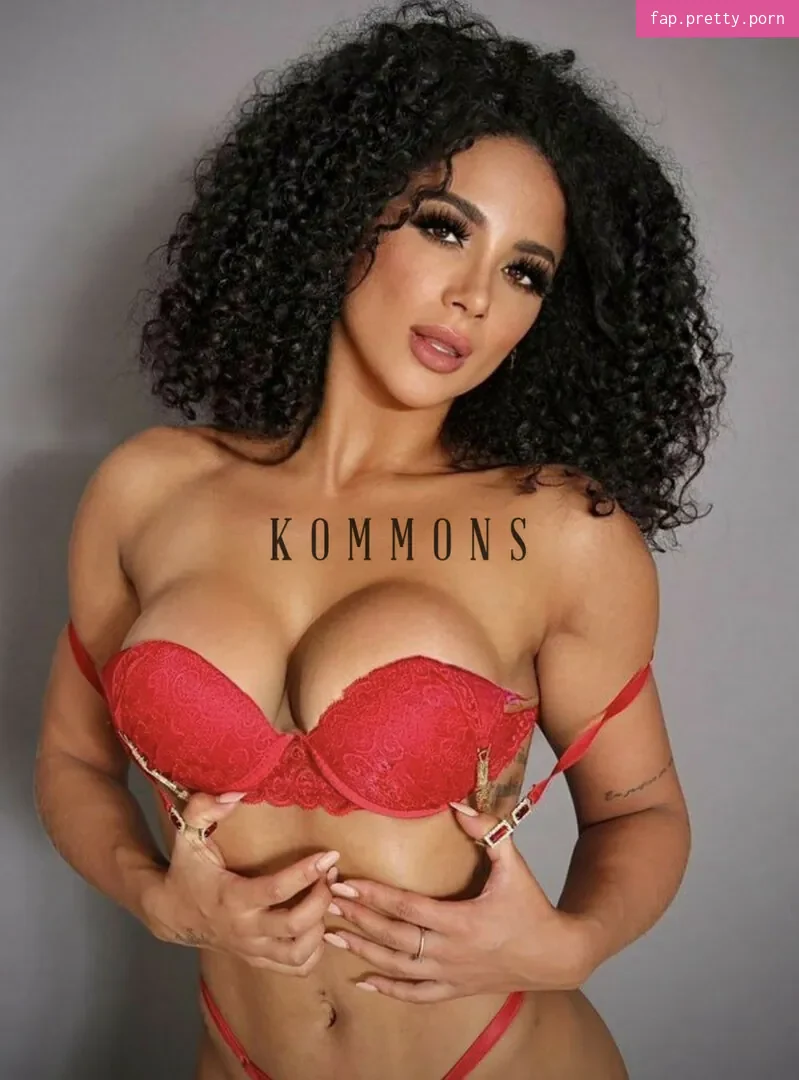 Gabi Melo - Photo #09