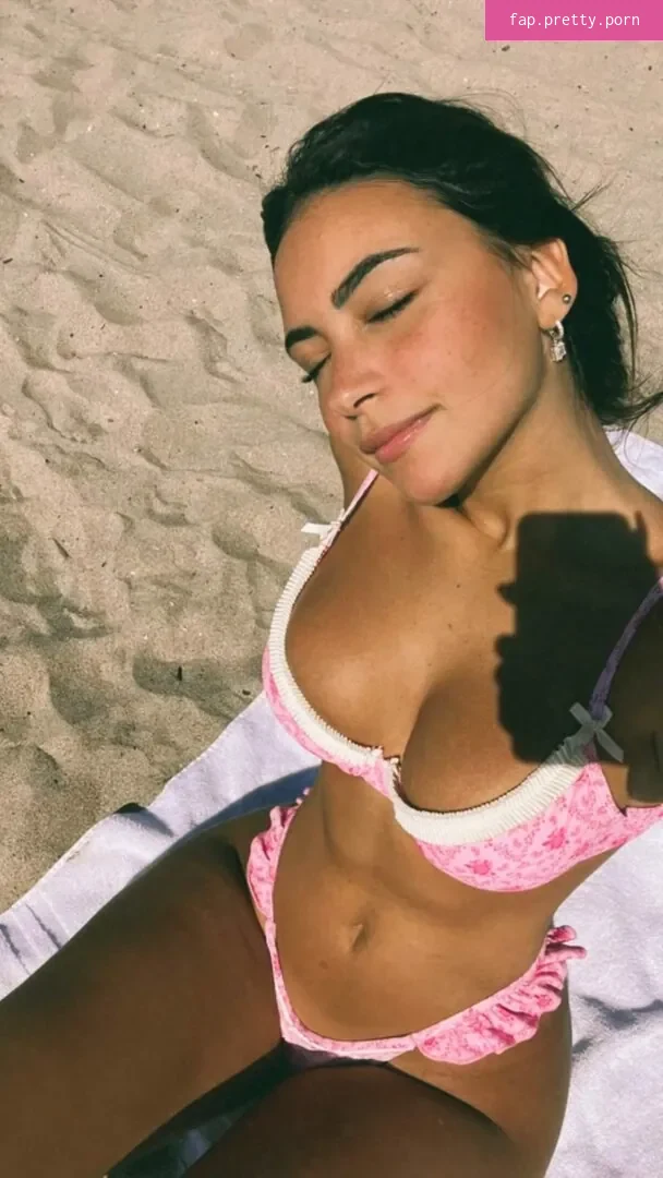 Gabriela Moura - Photo #23