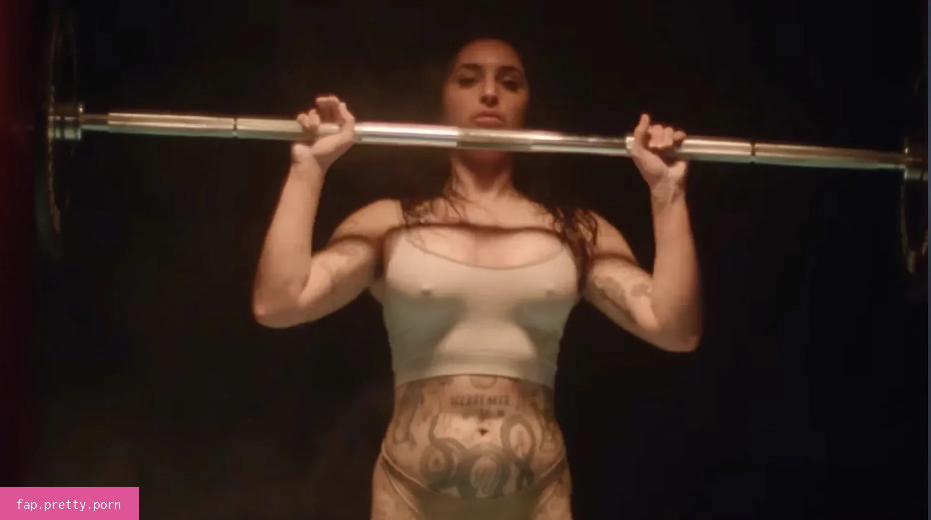 Georgia Maq - Photo #01