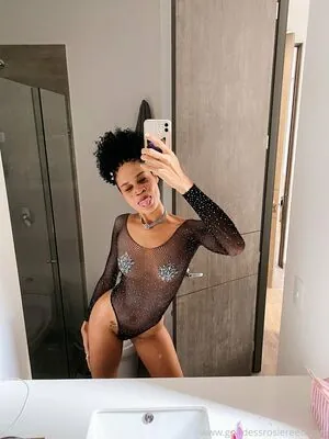 goddessrosiereed