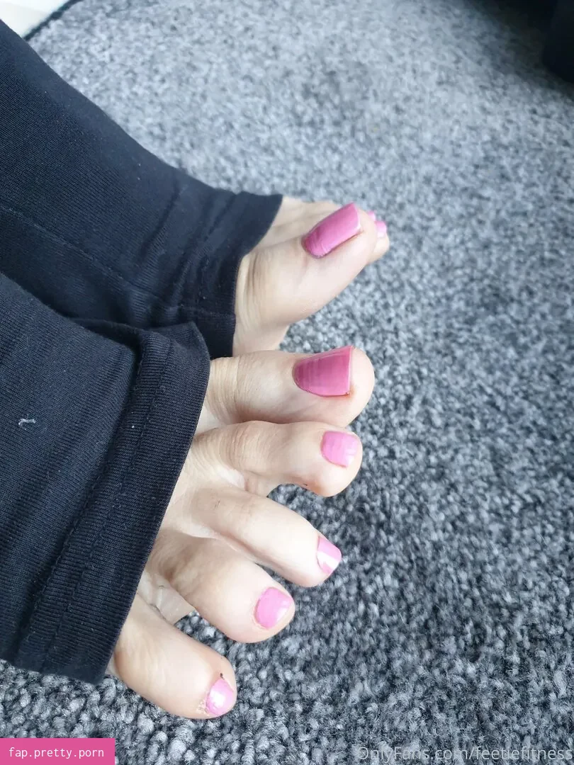 goddesssuzie26 - Photo #02