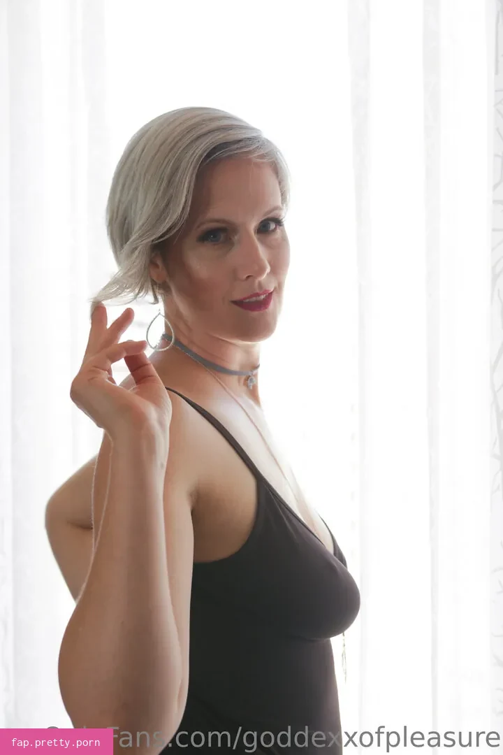 goddexxofpleasure - Photo #06