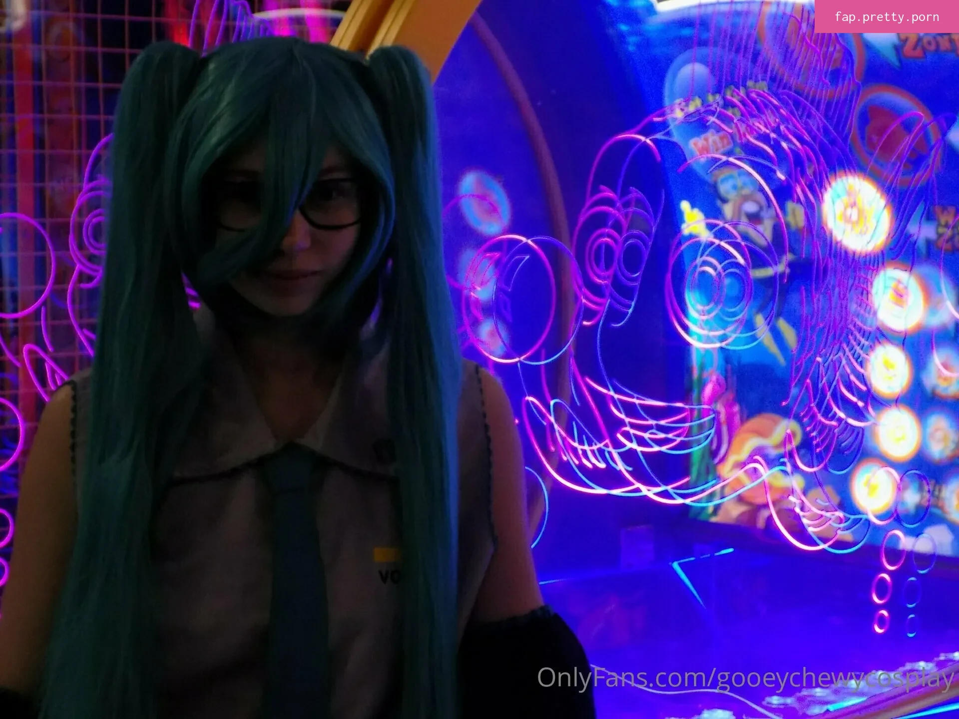 gooeychewycosplay - Photo #07
