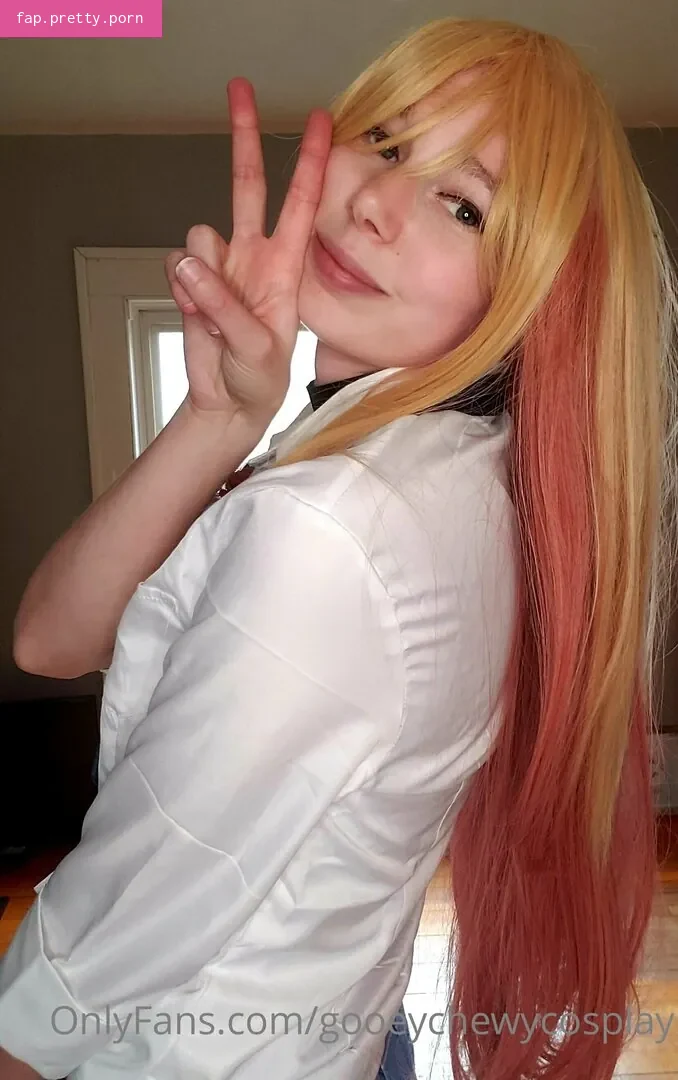 gooeychewycosplay - Photo #30