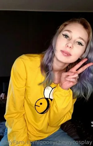 gooeychewycosplay