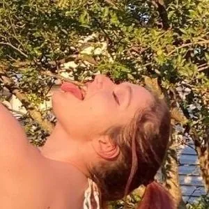 Gothicbratgf