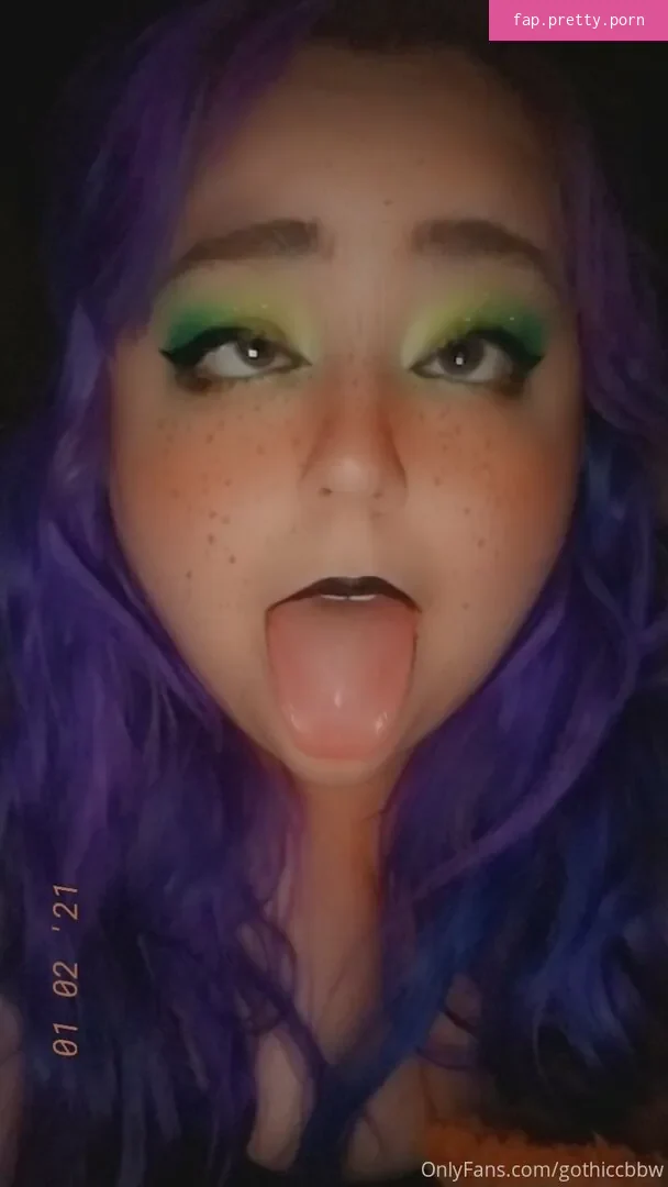 gothiccbbw - Photo #06