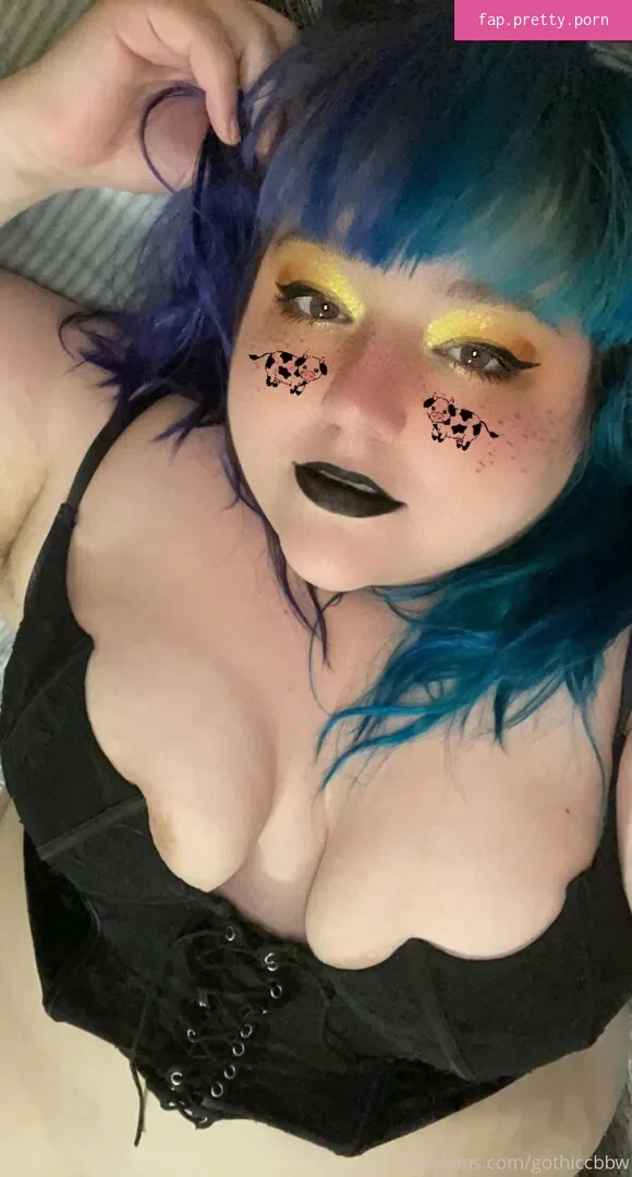 gothiccbbw - Photo #46