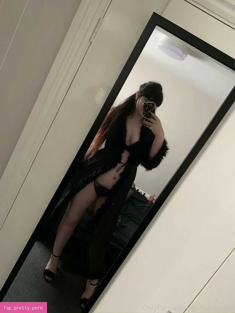 gothiccpeach - Photo #55