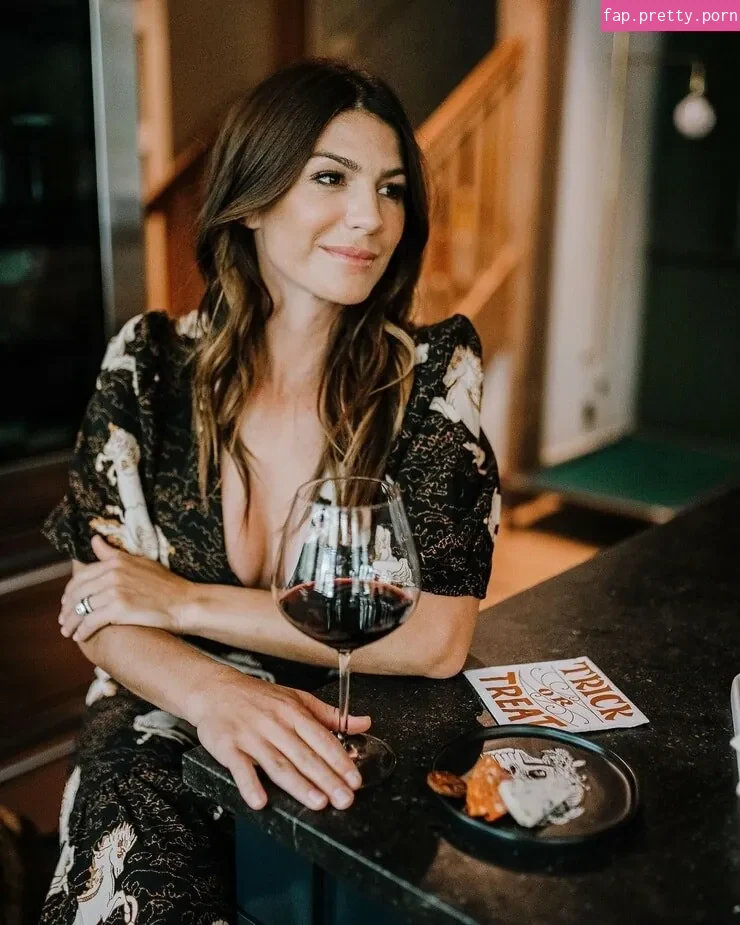 Genevieve Padalecki - Photo #14