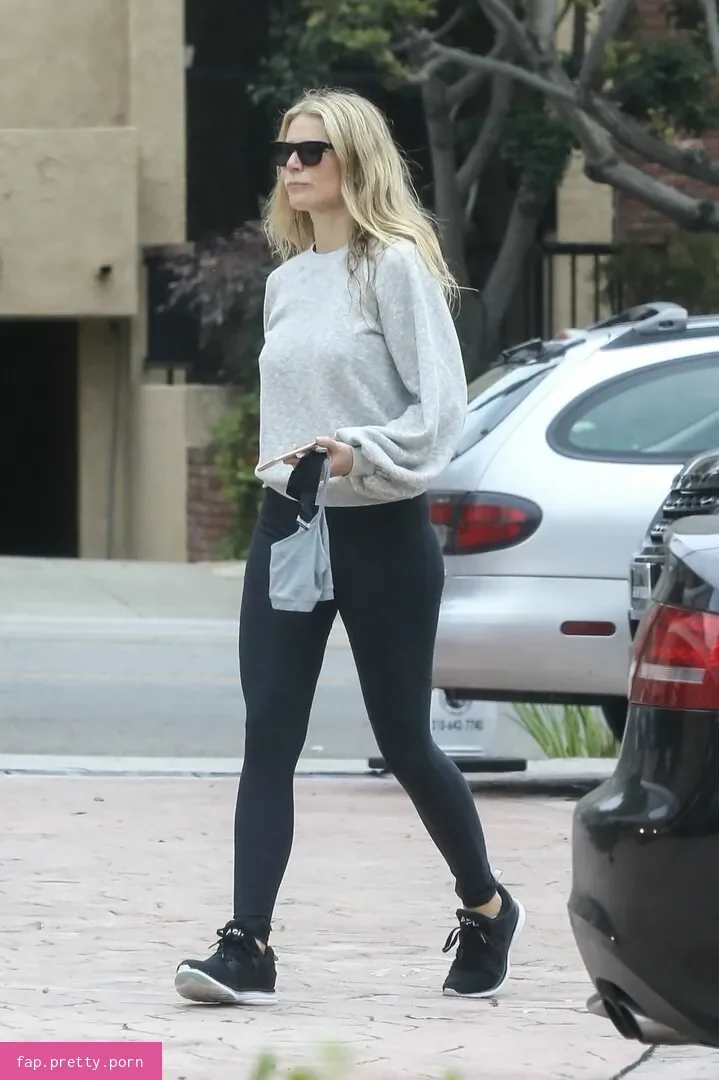 Gwyneth Paltrow - Photo #93