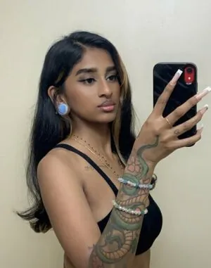 Graveyardkitty_
