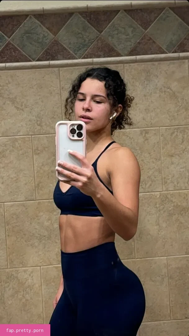 Gabriella Saraivah - Photo #26