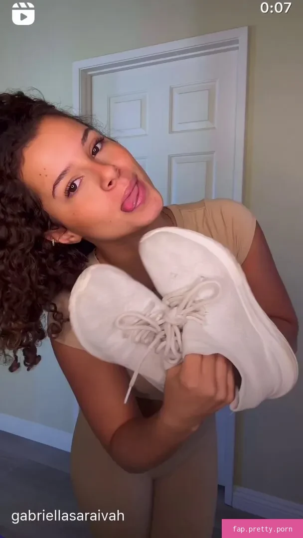 Gabriella Saraivah - Photo #36