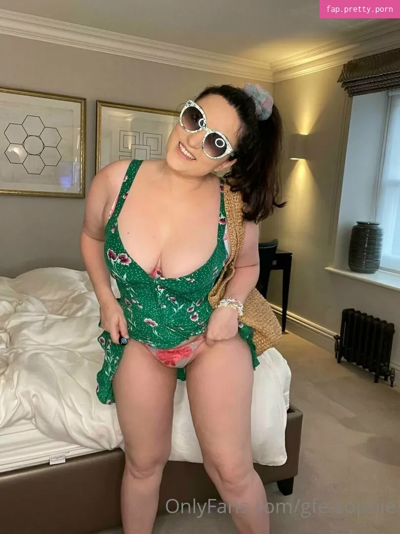 gfe-sophie - Photo #22
