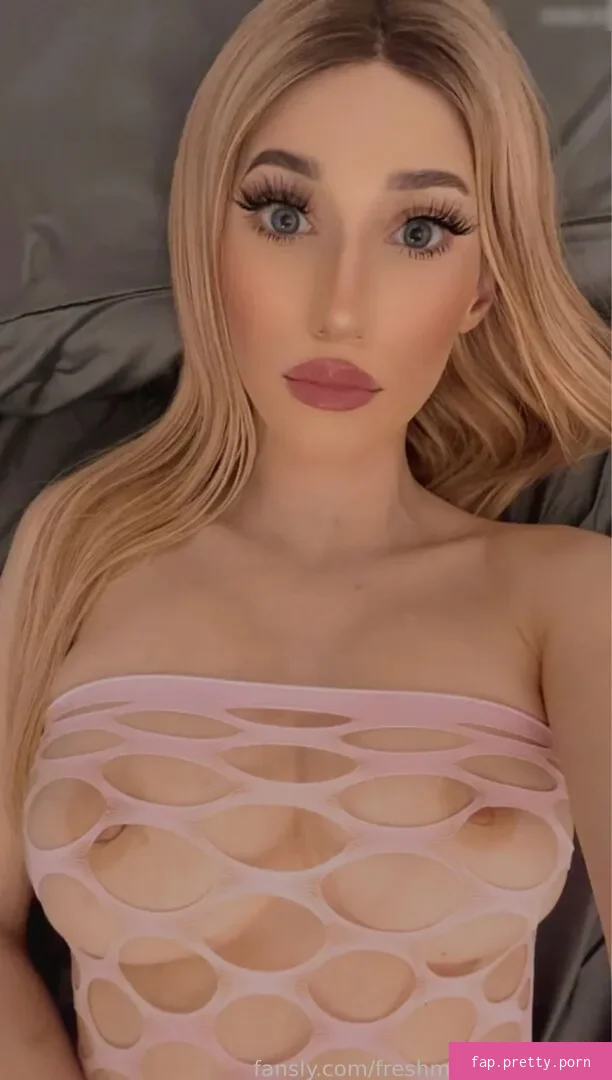 Girlfriend Stella - Photo #20