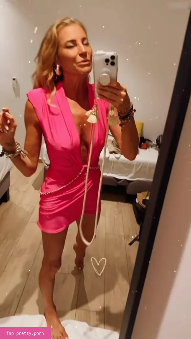 Giulia Siegel - Photo #22