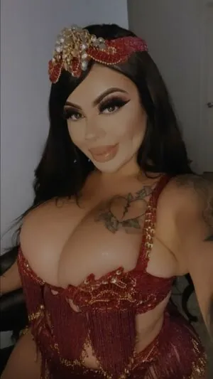 Gloria Sapphire