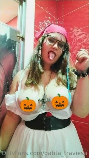 gatita_traviesa