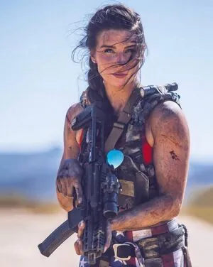 Girls With Guns