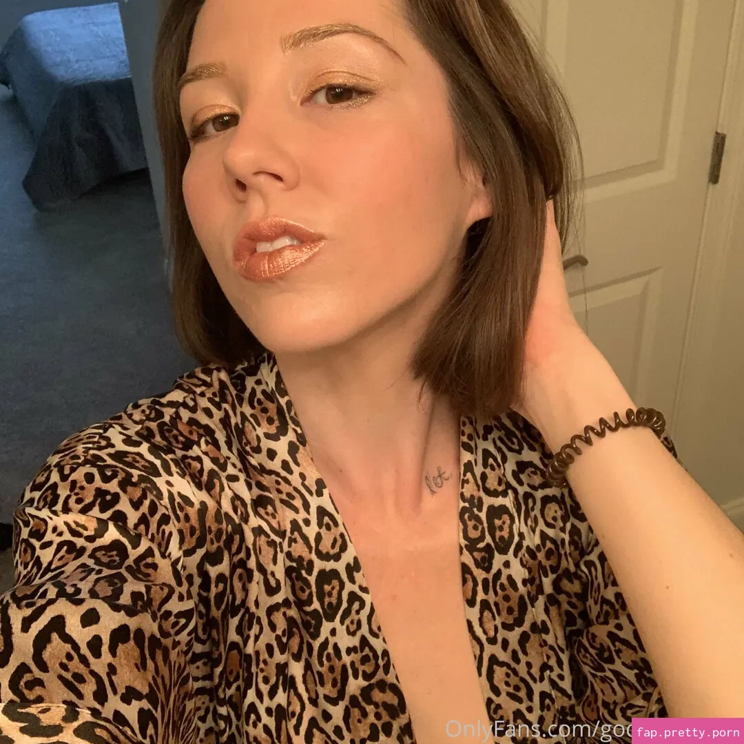 Goddess Wolfe - Photo #07