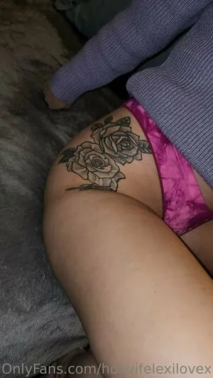 hotwifelexilovex