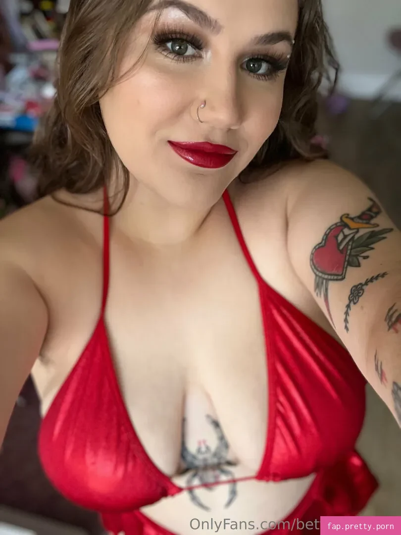 harpermadi_ - Photo #01