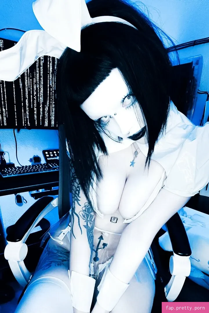 Hxrsefly - Photo #01