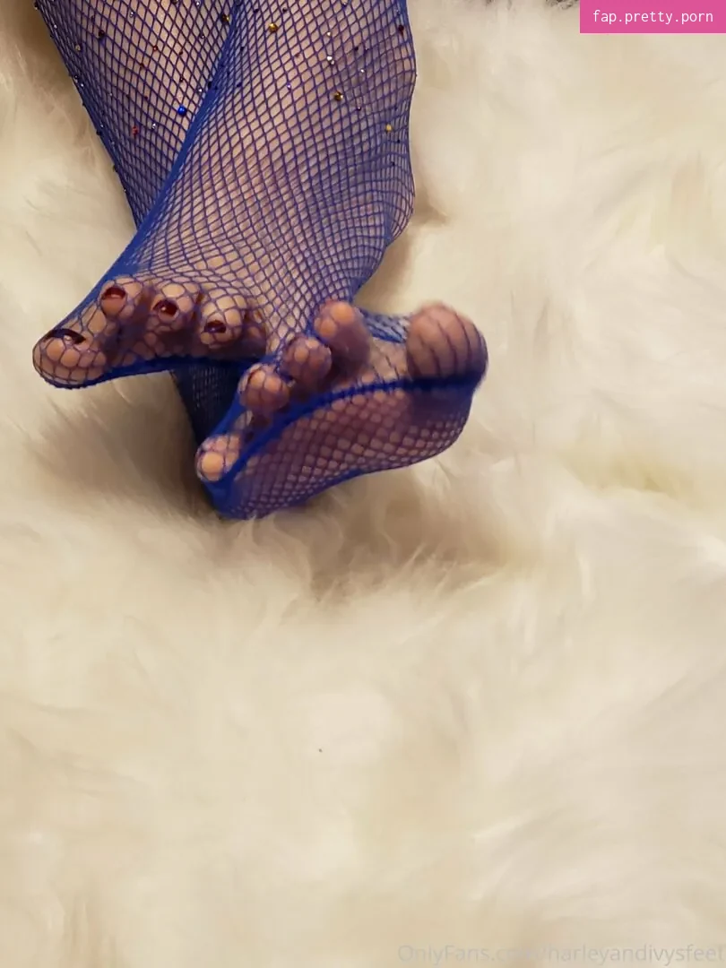 harleyandivysfeet - Photo #26