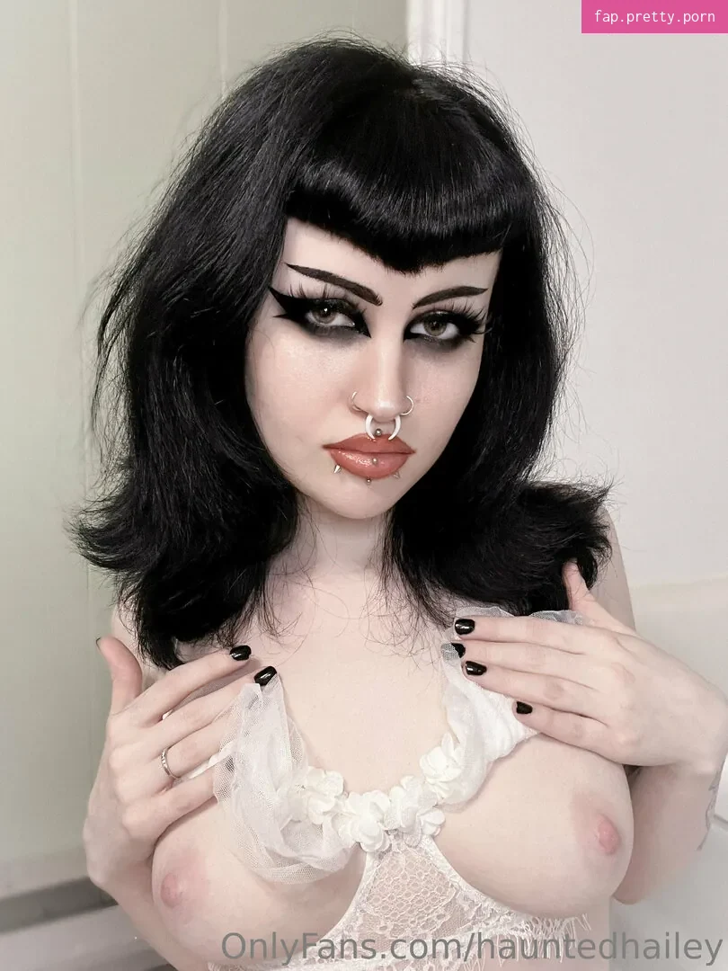hauntedhailey - Photo #29