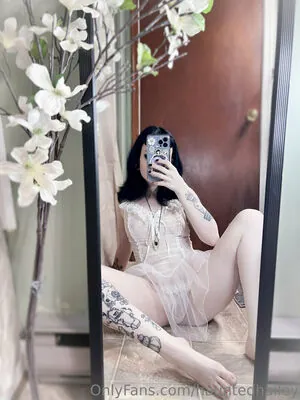 hauntedhailey